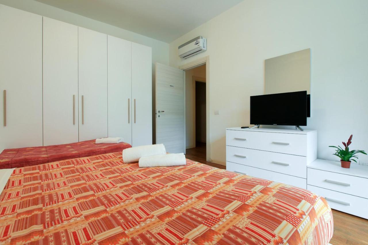 Red Line Apartments Milano Ruang foto