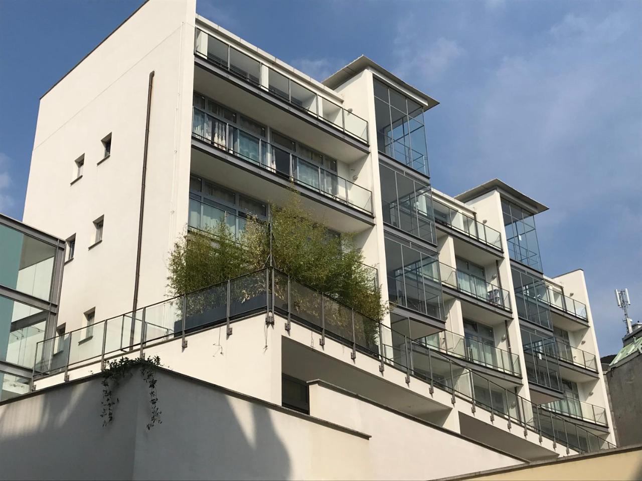 Red Line Apartments Milano Bagian luar foto