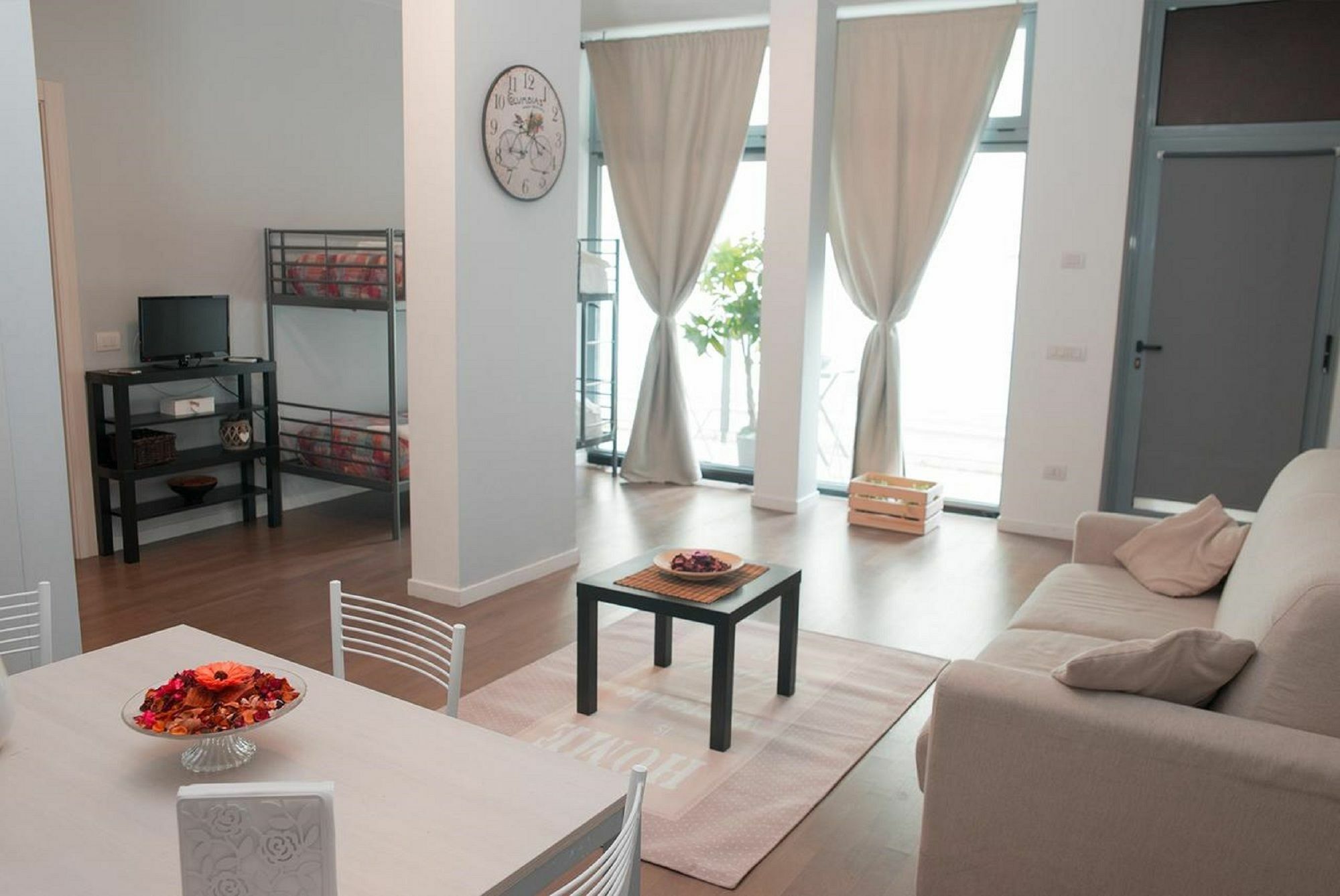 Red Line Apartments Milano Bagian luar foto