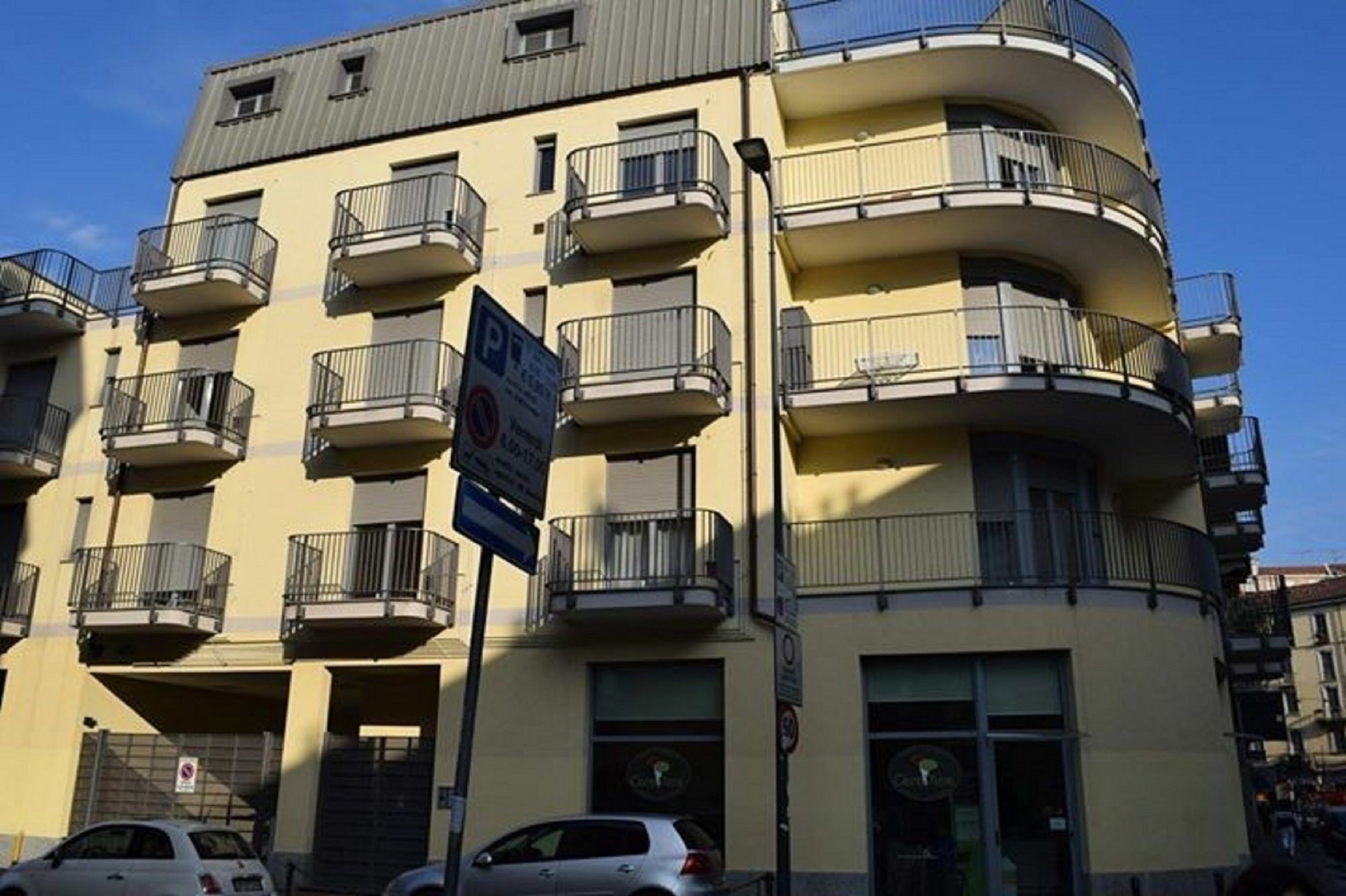 Red Line Apartments Milano Bagian luar foto
