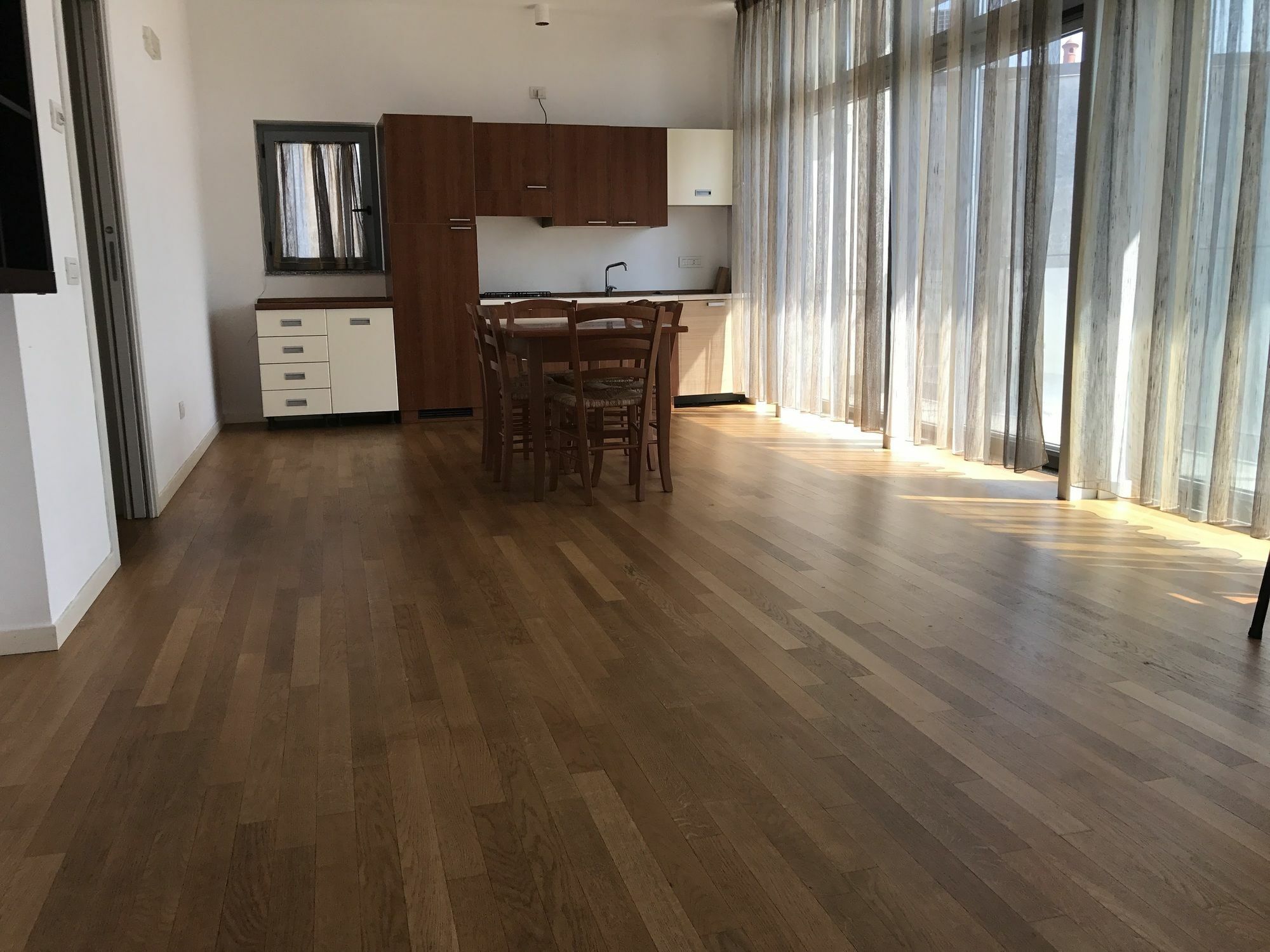 Red Line Apartments Milano Bagian luar foto