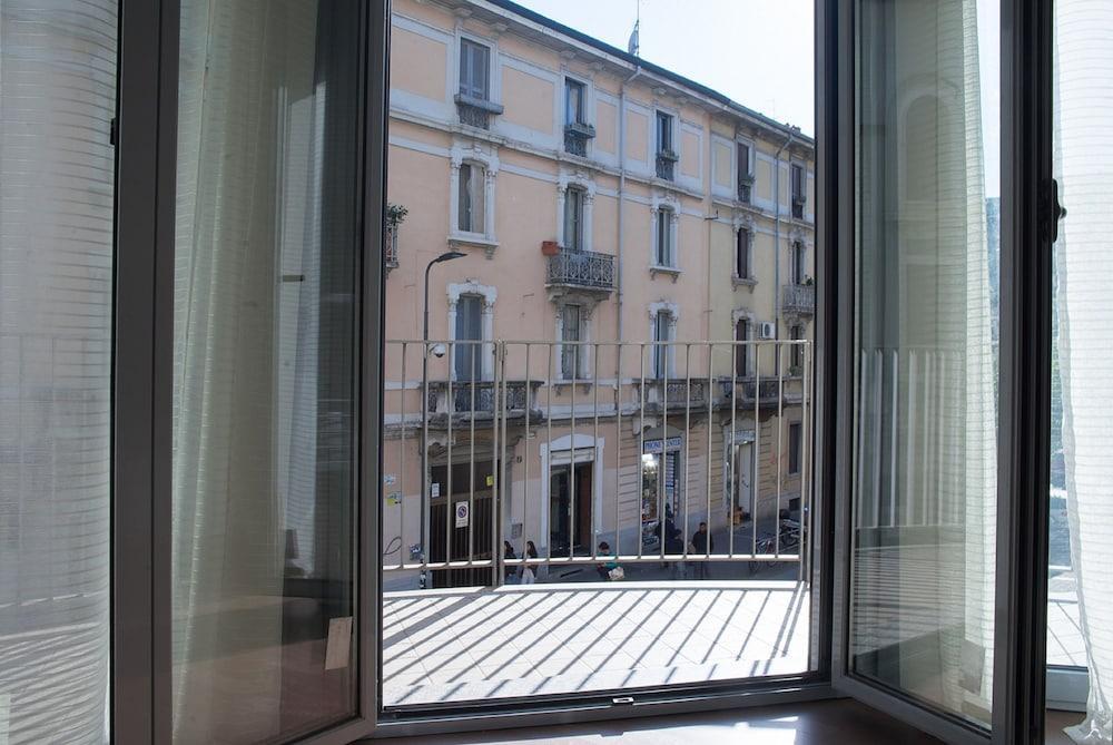 Red Line Apartments Milano Bagian luar foto